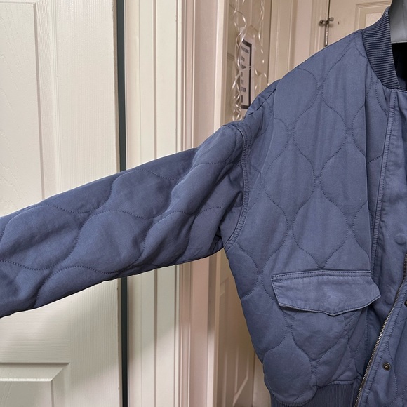 Bomber jacket - Picture 2 of 6